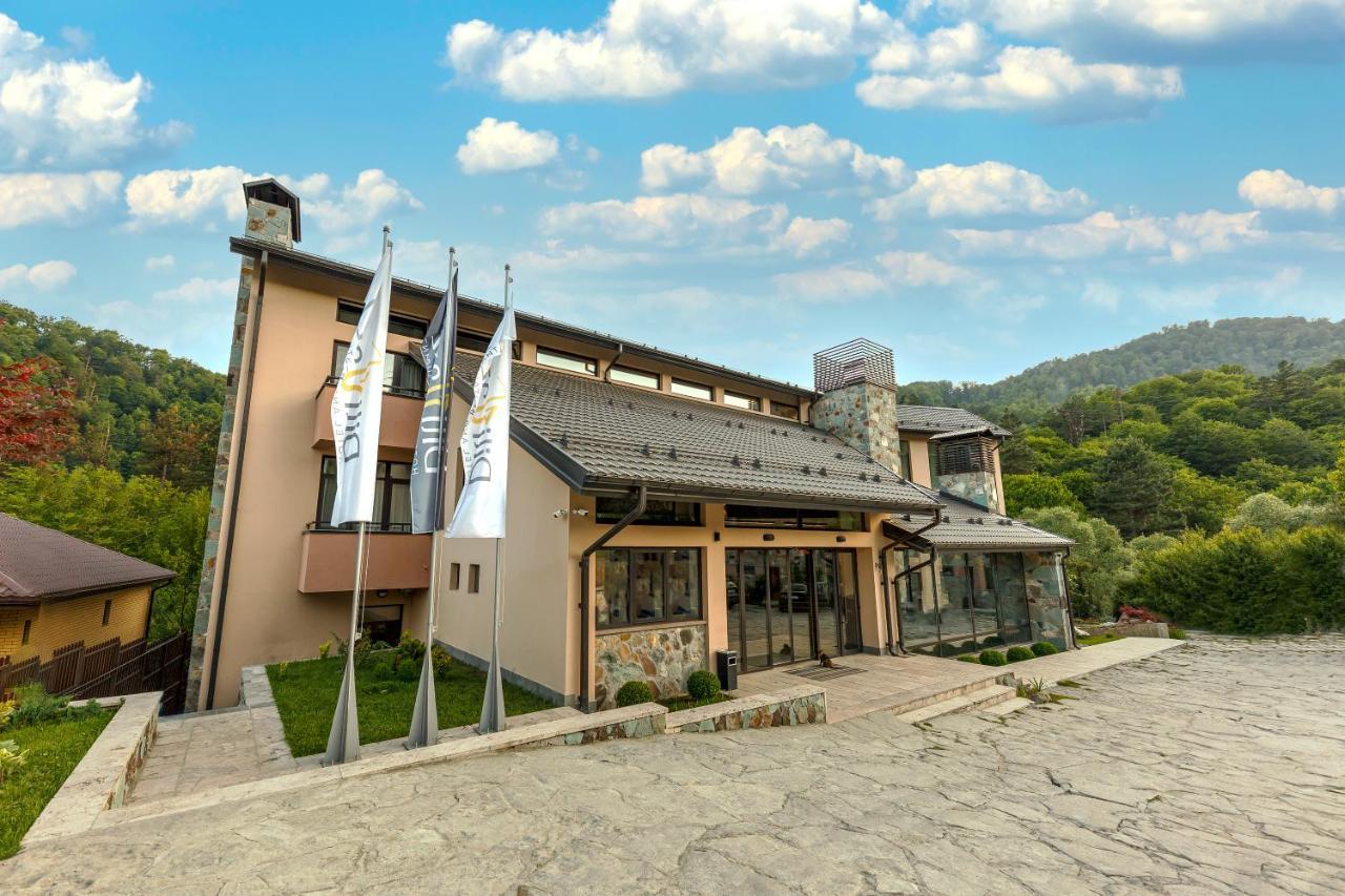 Dilijazz Hotel & Restaurant Dilijan Exterior foto