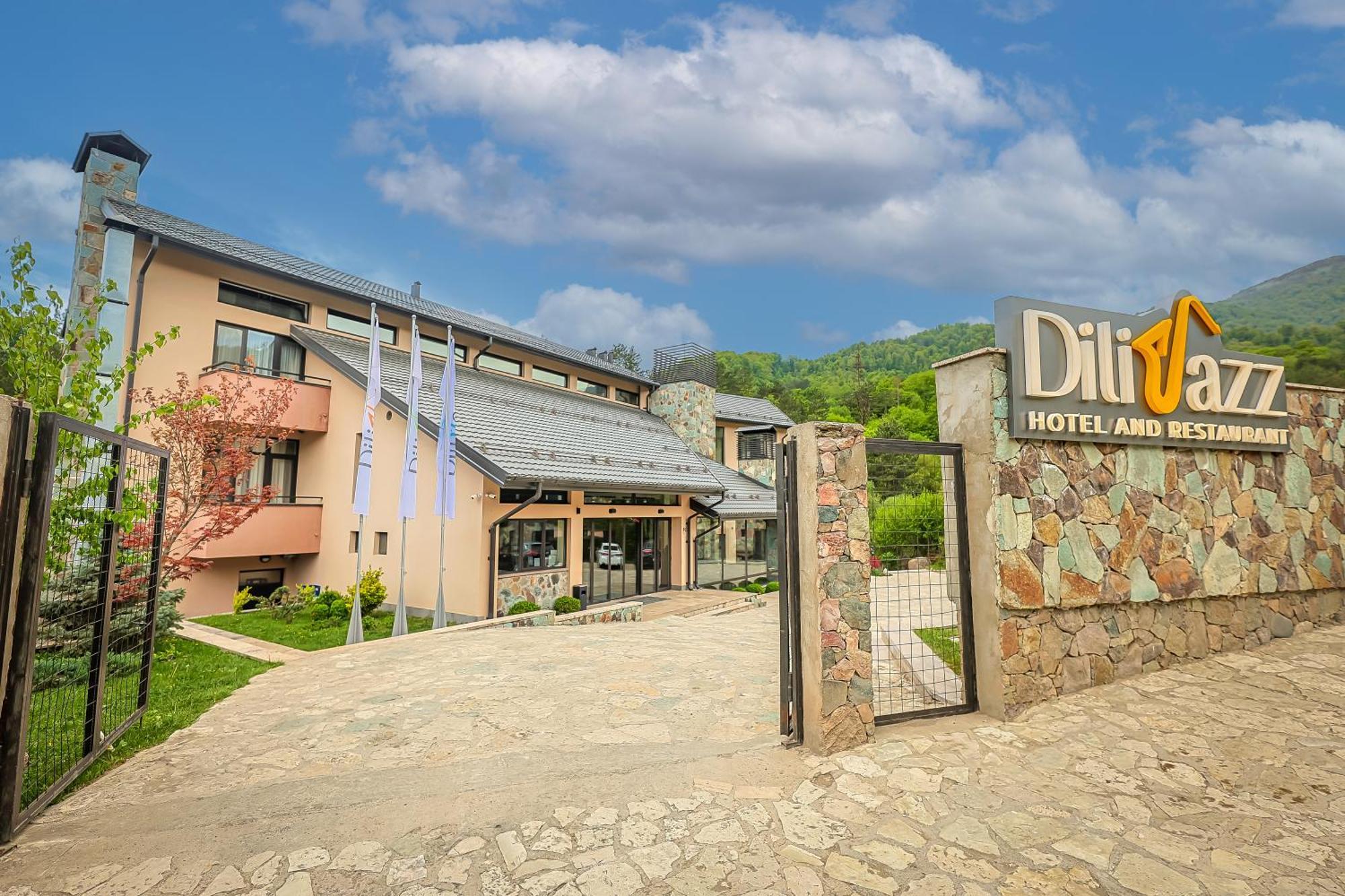 Dilijazz Hotel & Restaurant Dilijan Exterior foto